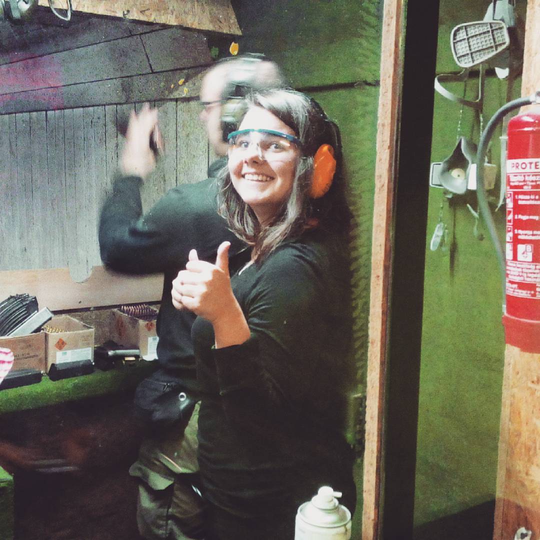 Preparing for the final countdown ??
#shooting #guns #yay #feldobox #koszonom